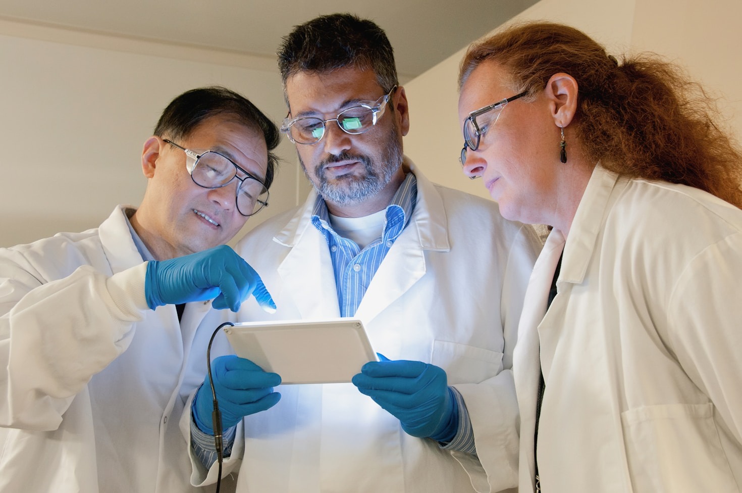 Educational Tools for Aspiring Life Science Experts